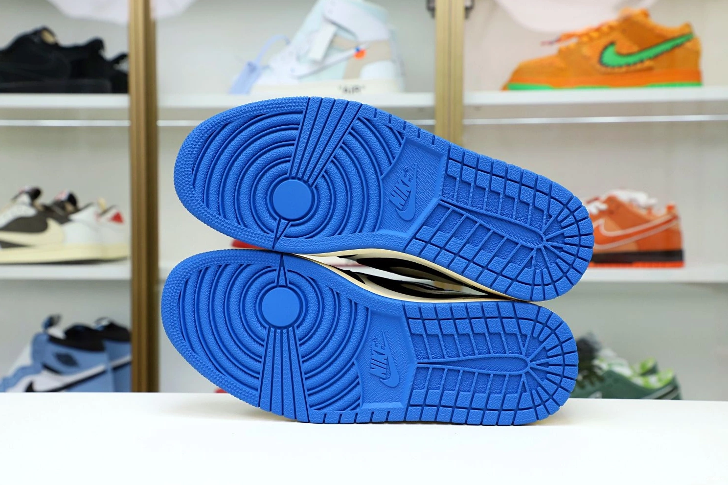 SCOTT X AIR DESIGN 1 FRAGMENT LOW JORDAN TRAVIS X 1125